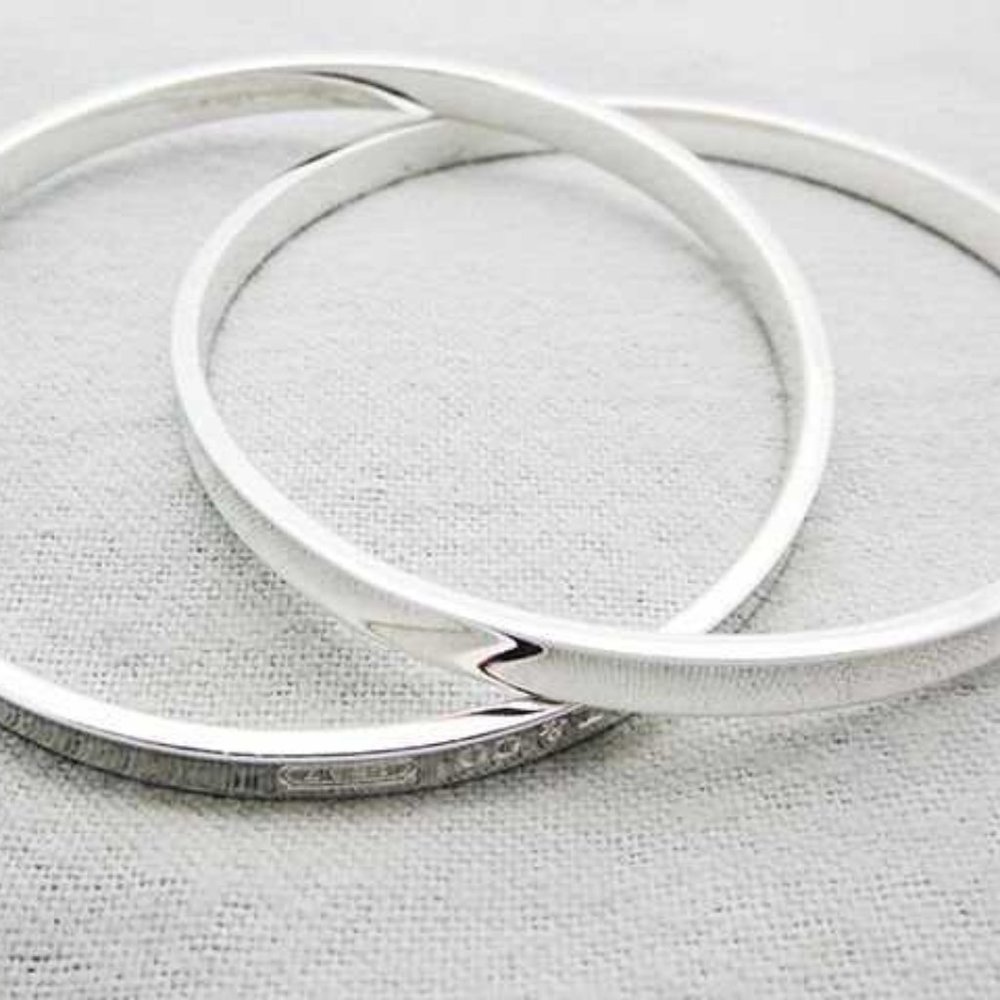 Tiffany 1837(R) Interlocking Circles Sterling Bangle